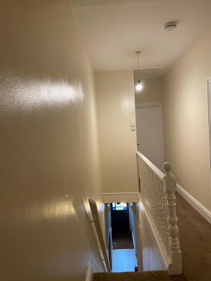 Rooms In A Victorian Comfortable 4-Bedroom House In Milton Keynes Rooms Not En-Suites Wolverton  Ngoại thất bức ảnh